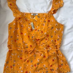 MADEWELL Beautiful gold silk-like floral wrap top